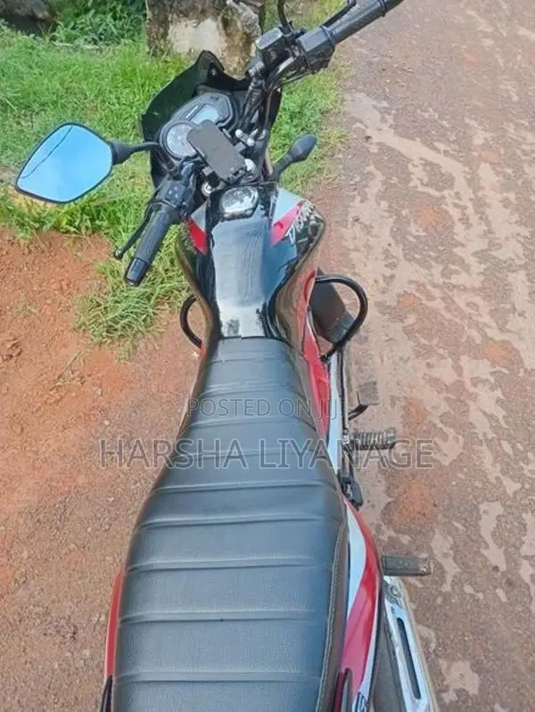 Bajaj Discover 125 2025