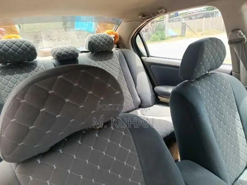 Nissan Cefiro A33 2000