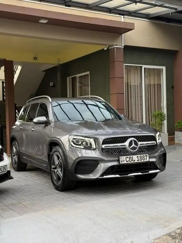 Mercedes Benz GLB 200 2020