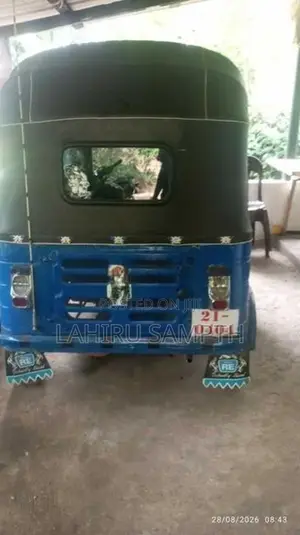 Bajaj RE 1991