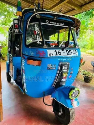Bajaj RE 1992