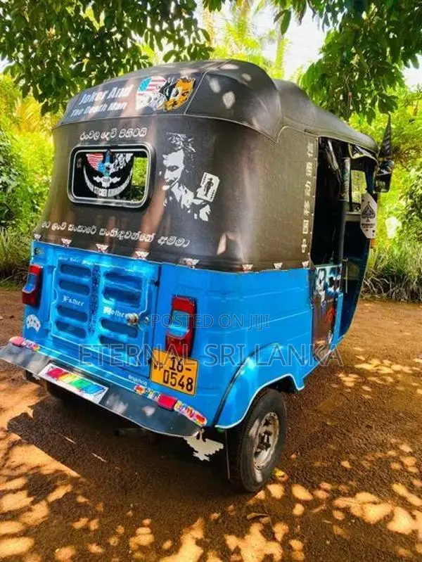 Bajaj RE 1992