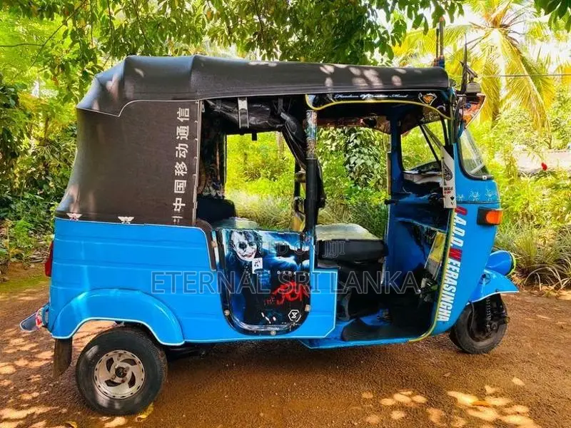 Bajaj RE 1992