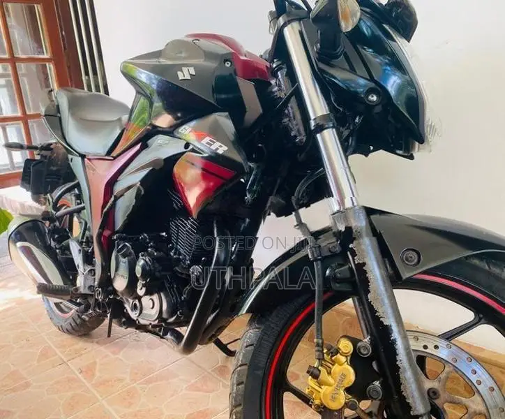 Suzuki Gixxer 155 2016