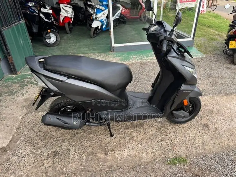 Honda Dio 2017