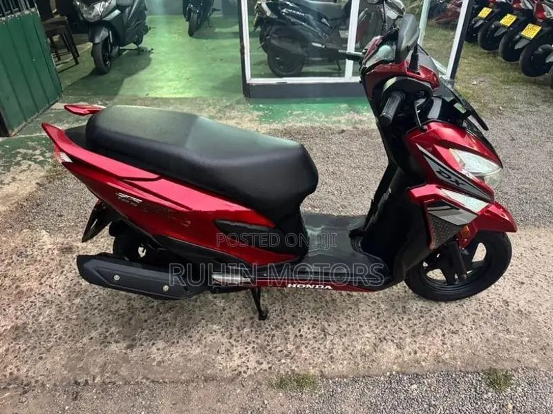 Honda Dio 2018
