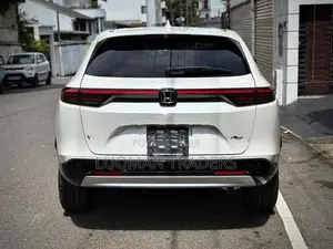 Honda Vezel Z Premium 2026