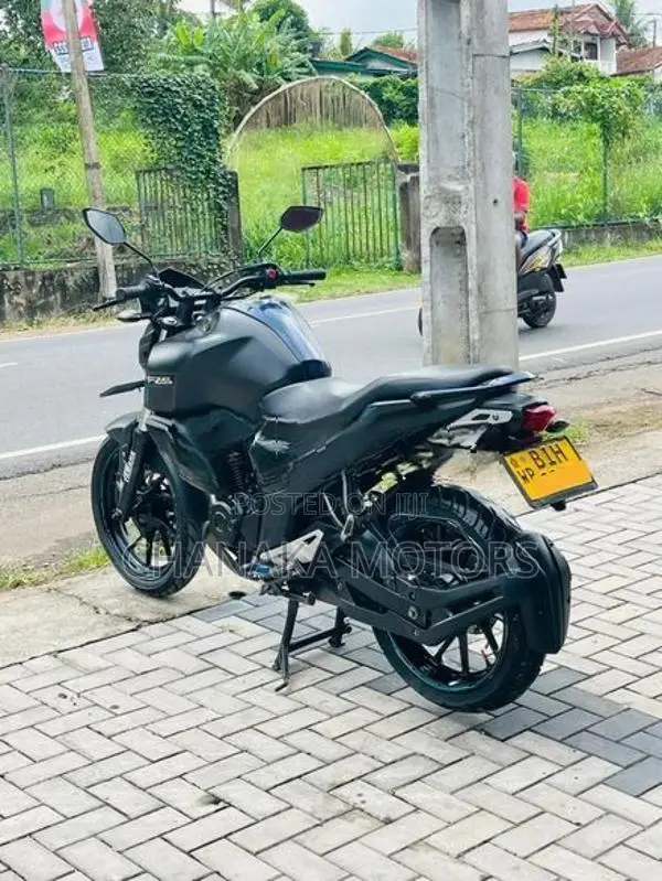 Yamaha FZS V3 Blue Mate 2019