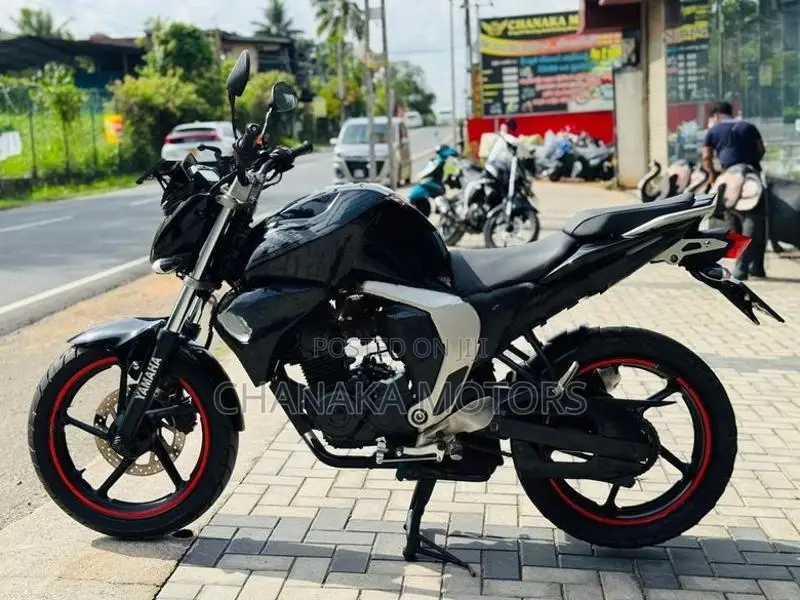 Yamaha FZ V2 2018