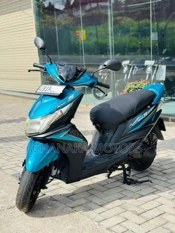 Yamaha Ray 2020