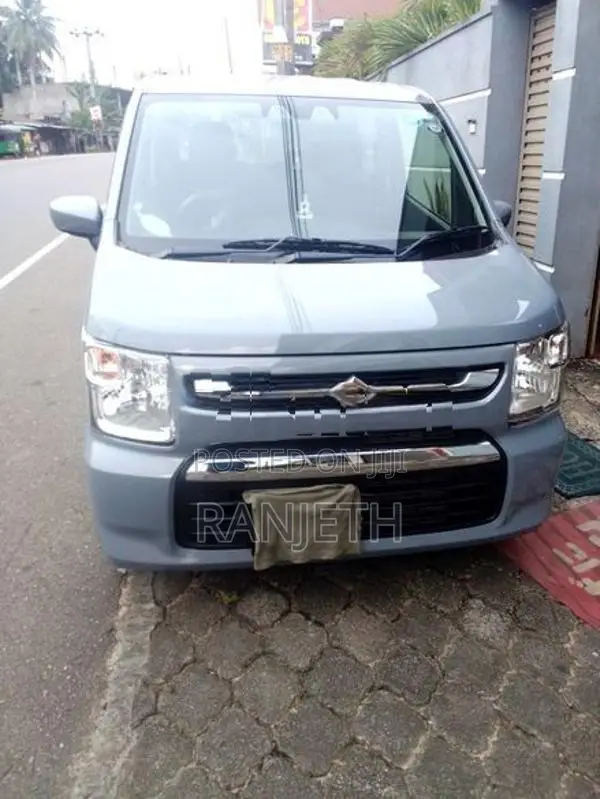 Suzuki Wagon R FX 2024