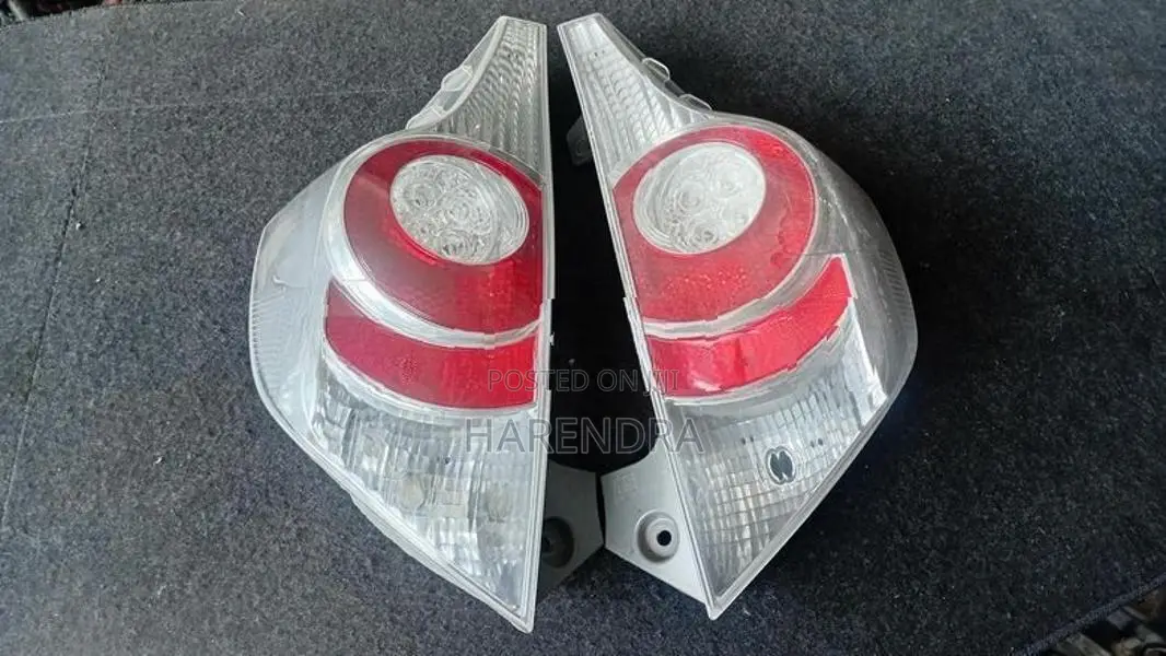 Toyota Aqua MH10 Tail Lights