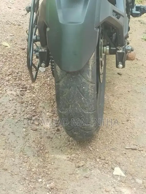 Bajaj Pulsar N160 2025