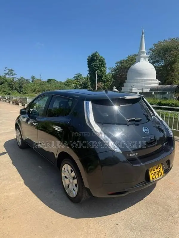 Nissan Leaf 2014
