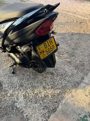 Yamaha RayZR 2019