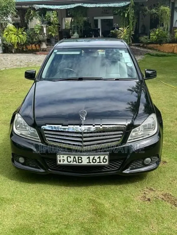 Mercedes Benz C200 2012