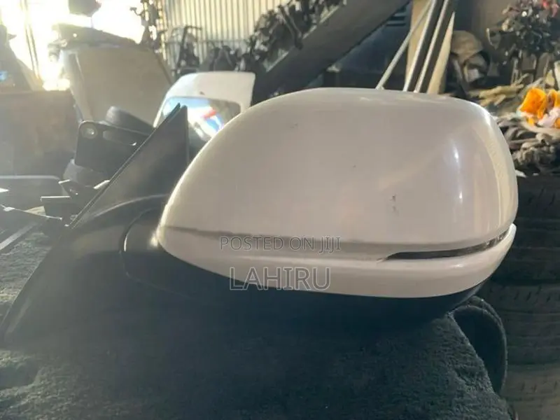Honda Vezel Side Mirror
