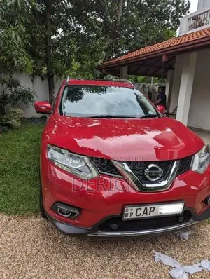 Nissan X-Trail 2015