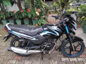 TVS Metro 2016