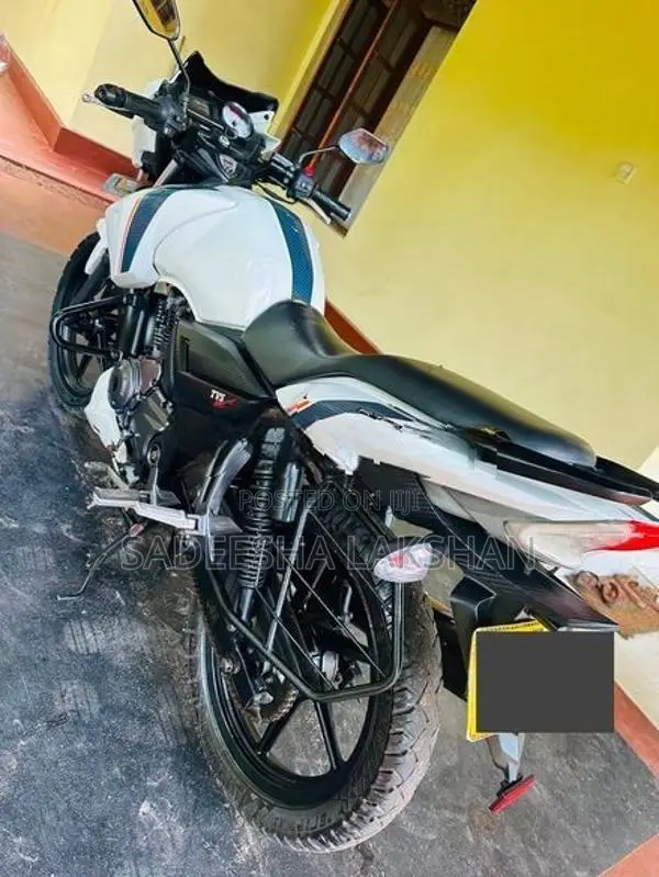 TVS Apache RTR 160 2017