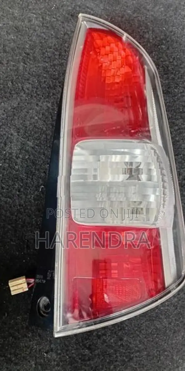 Toyota Passo Kgc 10 Tail Light