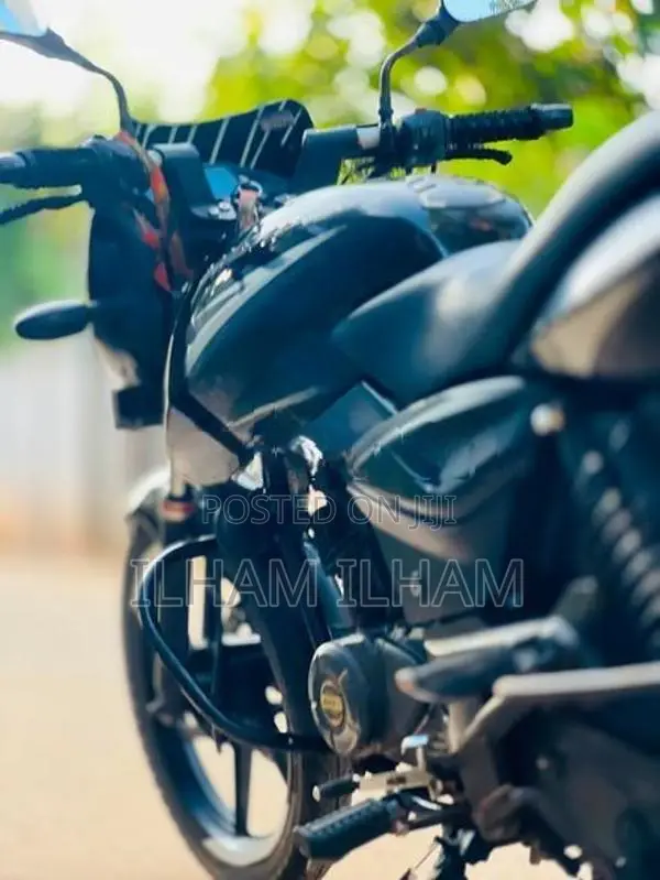 Bajaj Pulsar 150 2016