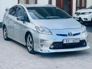 Toyota Prius 2012