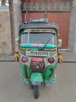 Bajaj RE ABA 2016