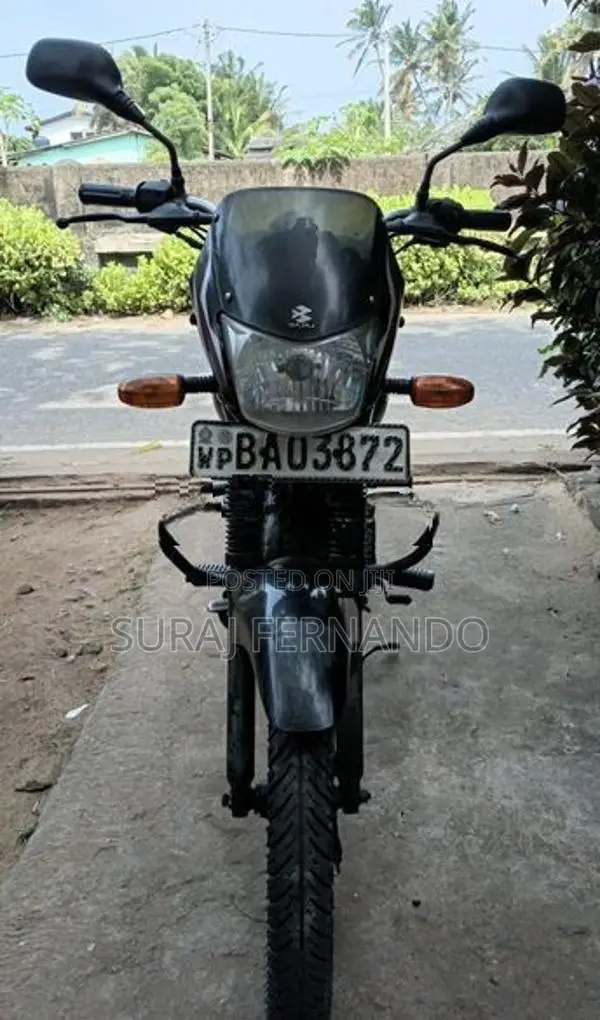 Bajaj Platina 100 2013