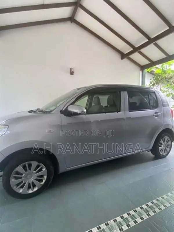 Daihatsu Boon 2017