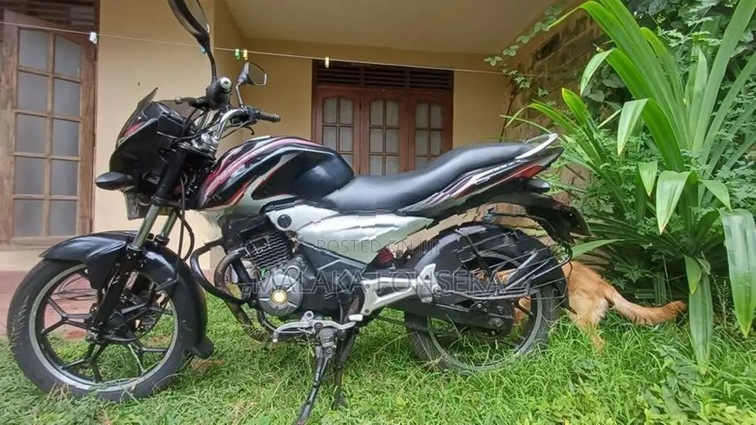 Bajaj Discover 125 2013