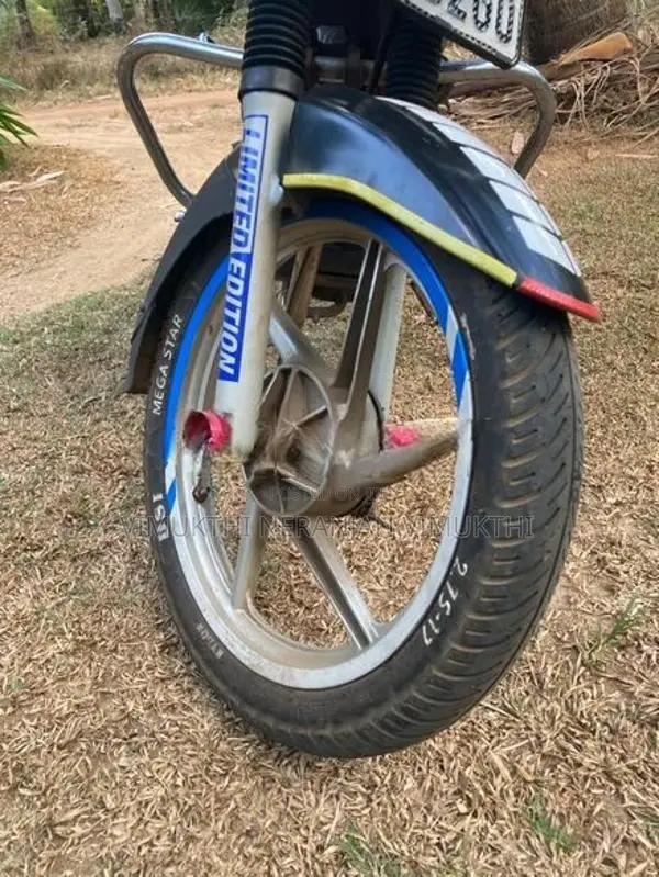Bajaj Discover 125 2006