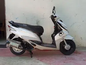 Yamaha Ray 2014