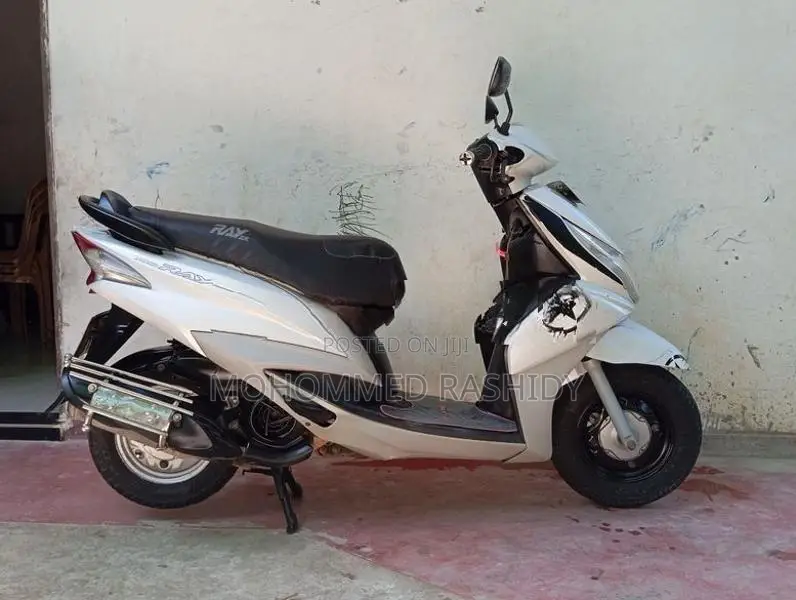 Yamaha Ray 2014