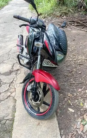 Bajaj Pulsar 180 2016