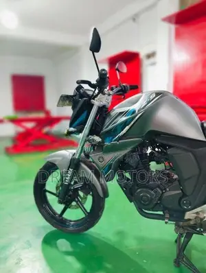Yamaha FZs V2 2017