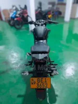 Honda Hornet 2016