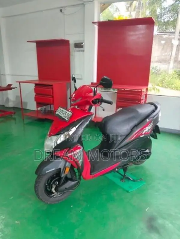 Honda Dio 2017