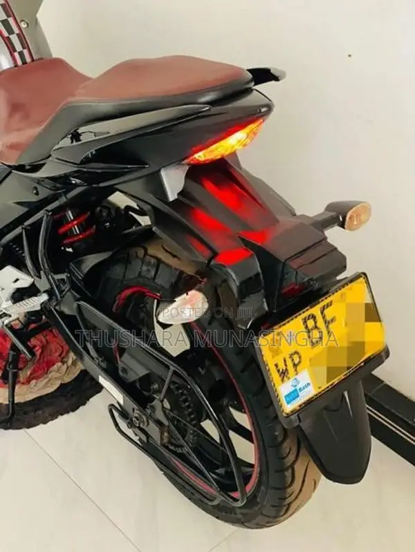 Suzuki Gixxer 2017