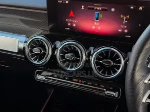 Mercedes Benz GLB 180 AMG Premium Plus 2025