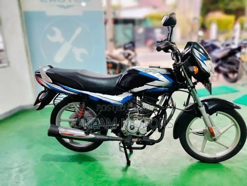 Bajaj CT100 2022