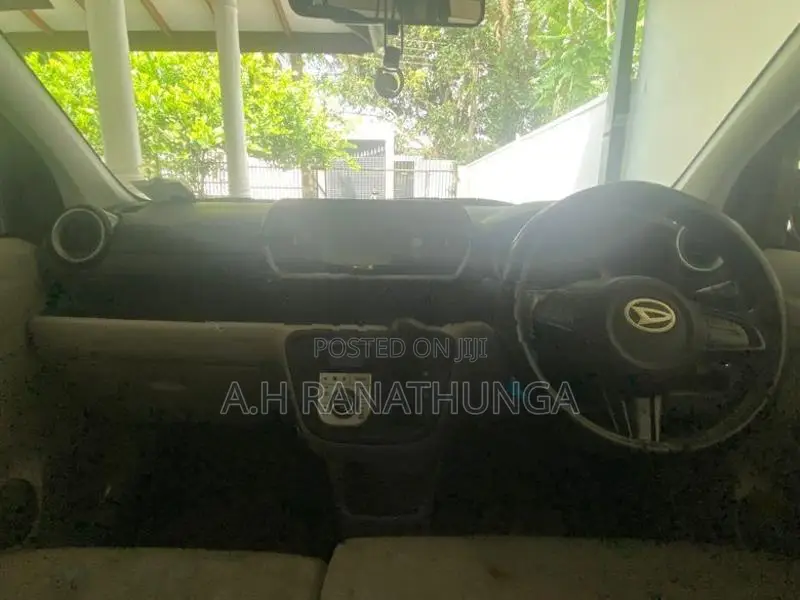 Daihatsu Boon 2017