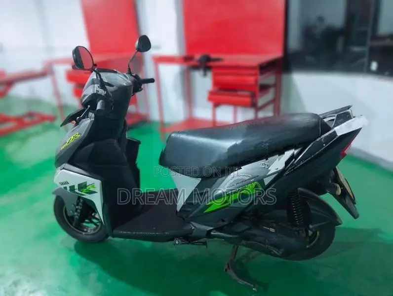 Yamaha RayZR Disk 2016
