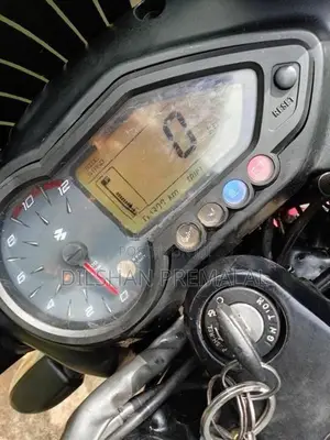 Bajaj Pulsar 180 2016