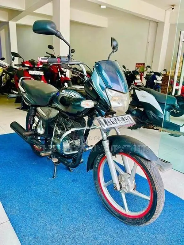 Bajaj Platina 100 2011
