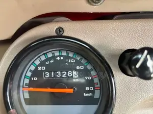 Bajaj RE 2016