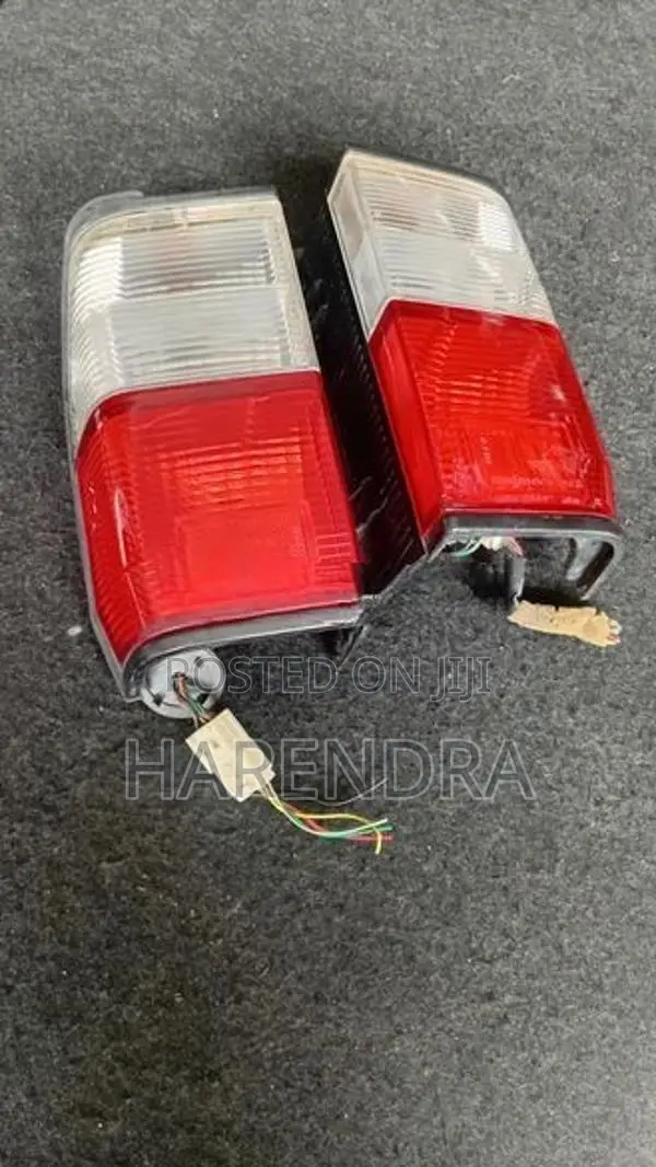 Mazda Bongo Brawny Tail Light