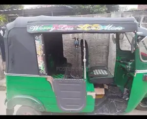 Bajaj RE 1999