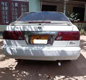 Nissan Sunny FB14 1997