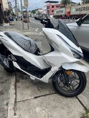 Honda PCX160 2026
